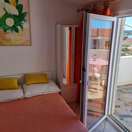 Apartments Ana Novalja Exterior photo