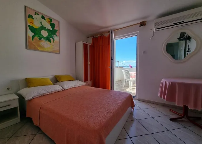 Apartments Ana